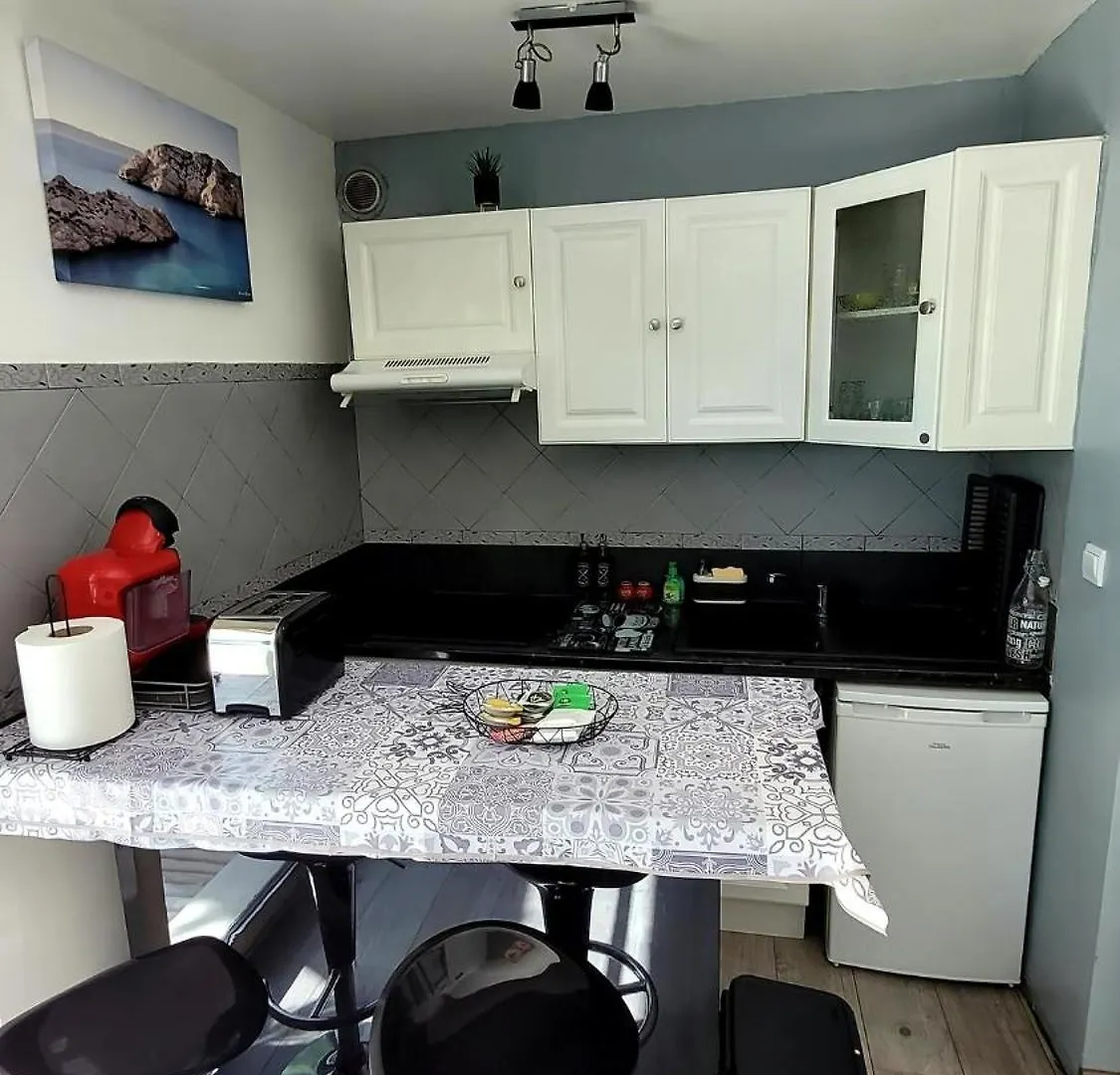 Apartment Studio A 100M De La Plage Et Proche Stade Velodrome Marseille