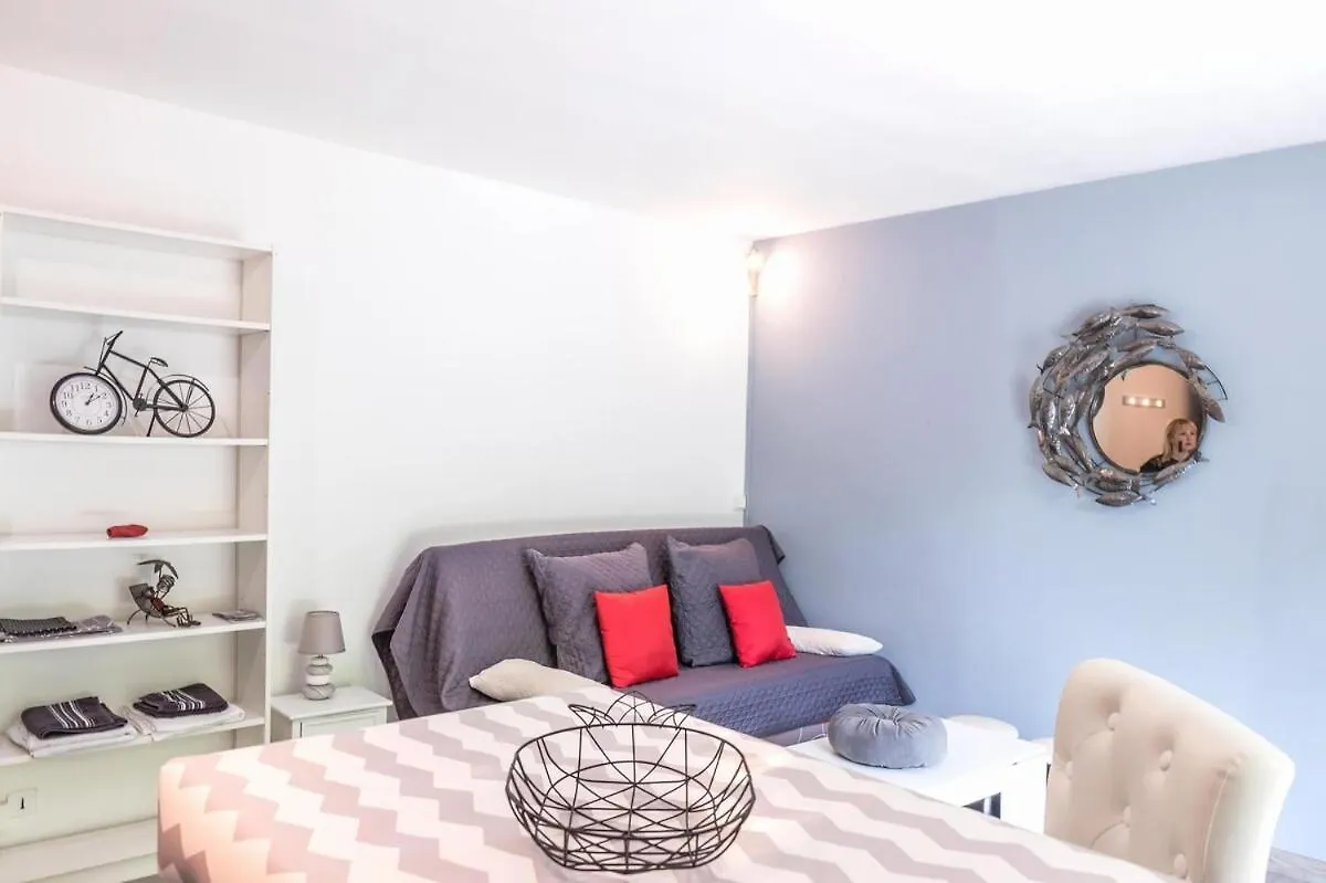 Studio A 100M De La Plage Et Proche Stade Velodrome Marseille 0*,  France